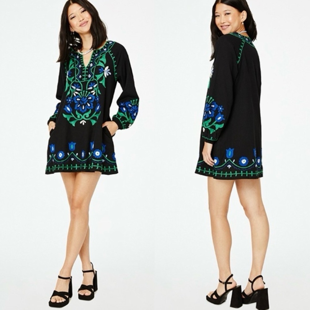 Roller Rabbit Lavandou Grace Dress Black Embroidered Green Mini Caftan